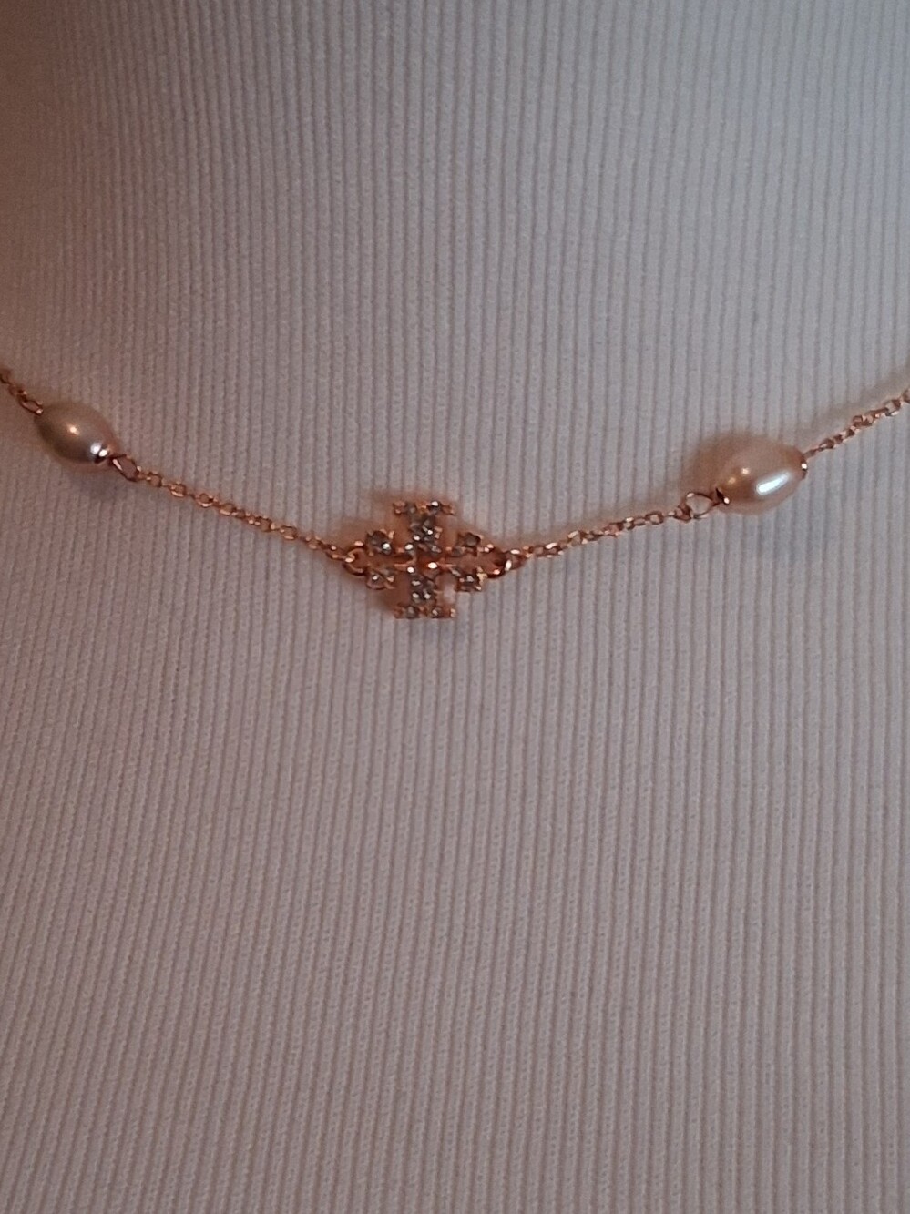 🌷Tory Burch Rose Gold Immitation Pearl And Crystal Pave Kira Logo Necklace NWT - Picture 6 of 15
